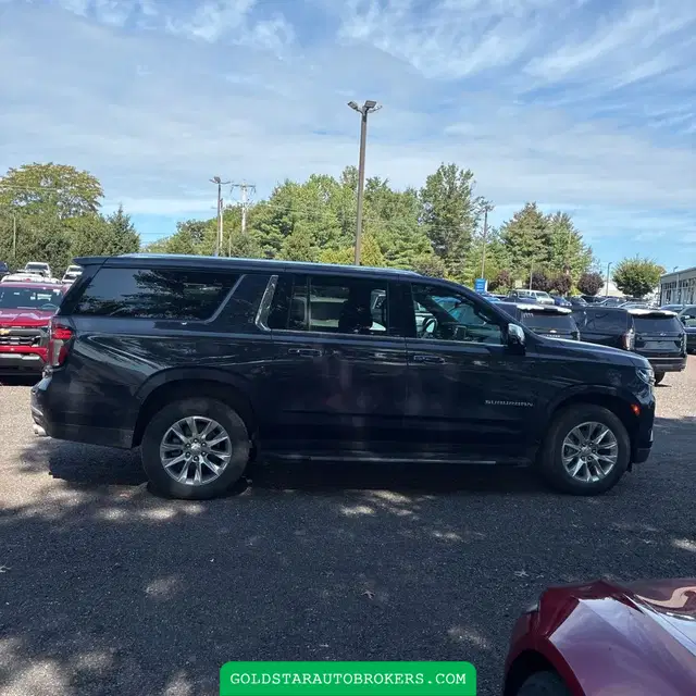 2023 Chevrolet Suburban Premier