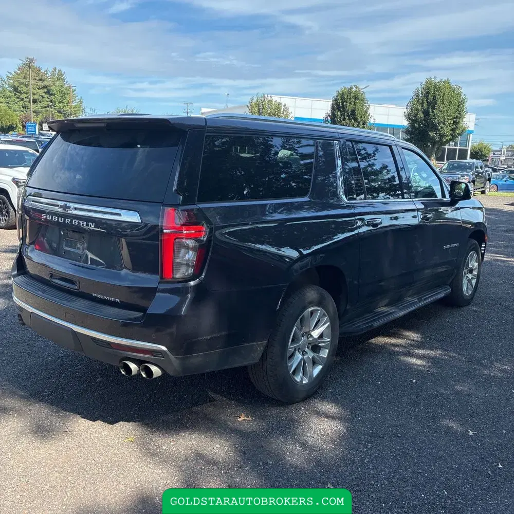 2023 Chevrolet Suburban Premier