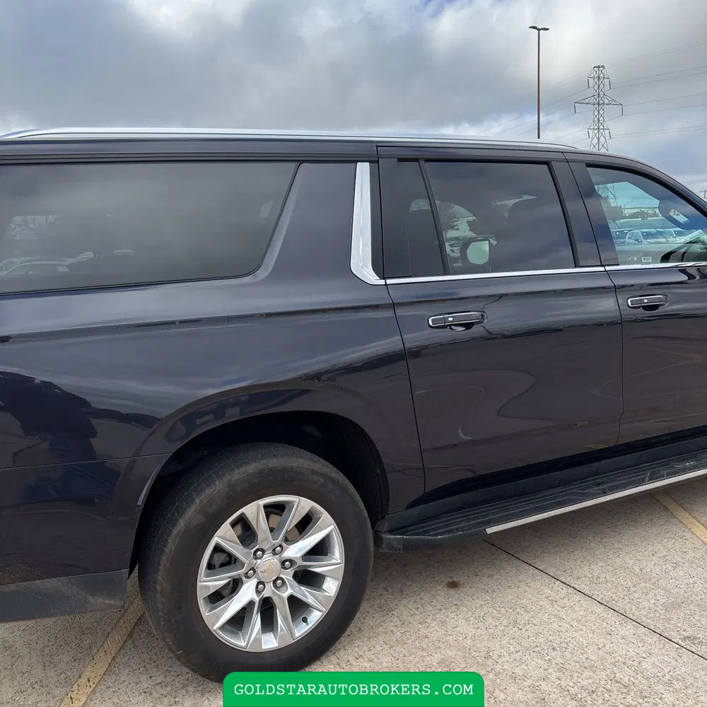 2023 Chevrolet Suburban Premier