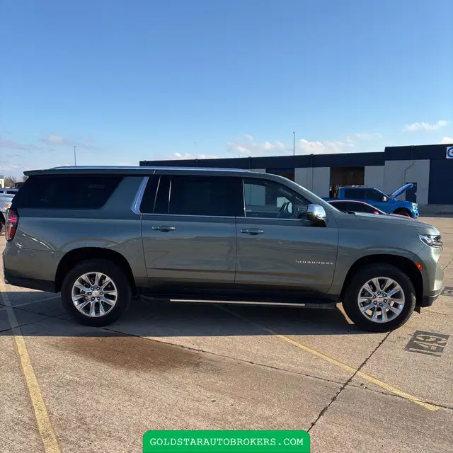 2023 Chevrolet Suburban Premier