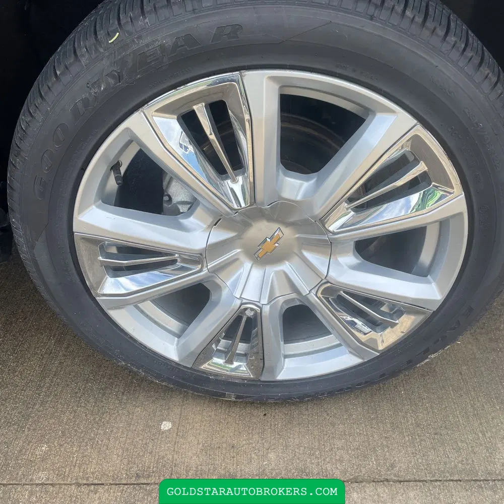 2021 Chevrolet Suburban High Country