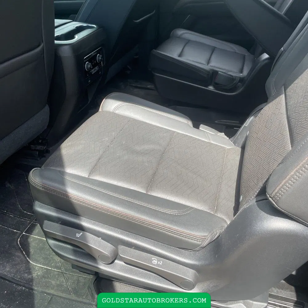 2021 Chevrolet Suburban High Country