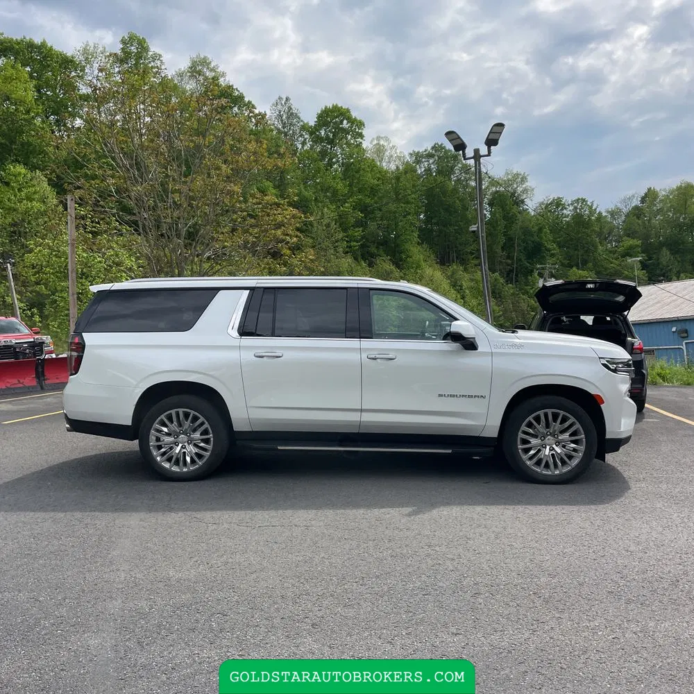 2023 Chevrolet Suburban High Country