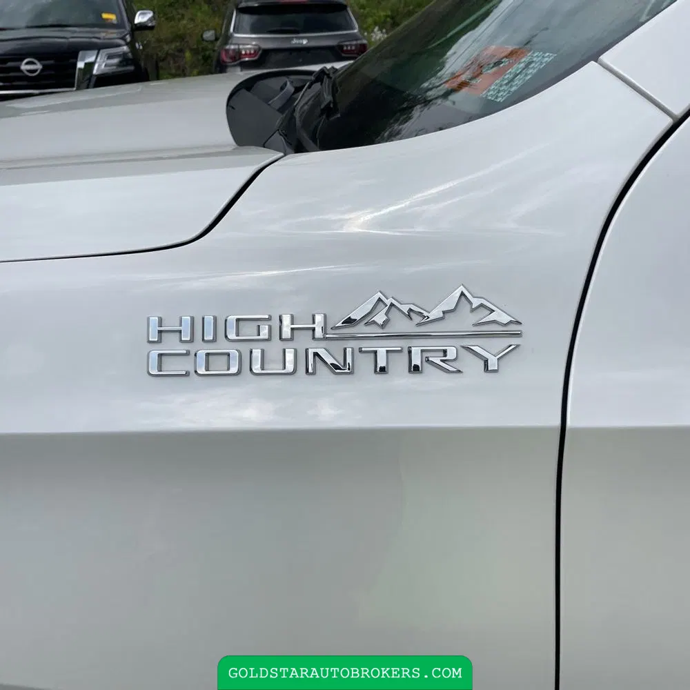 2023 Chevrolet Suburban High Country