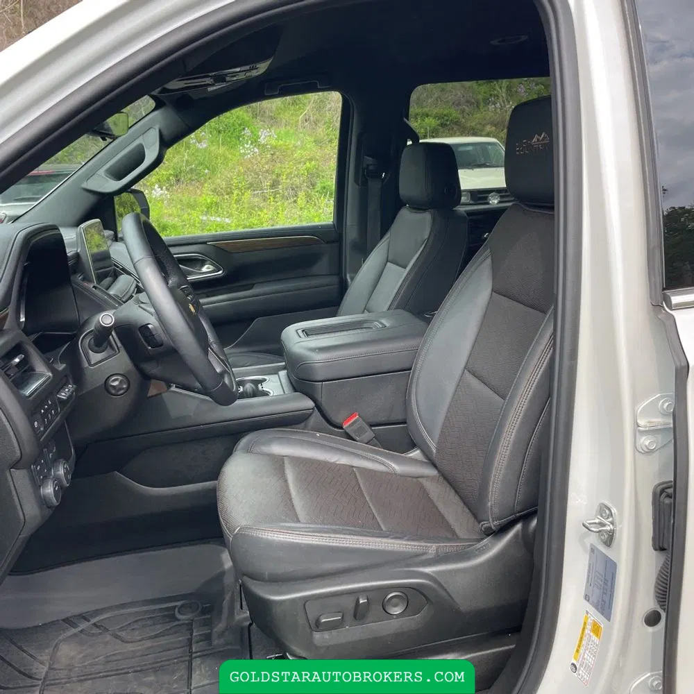 2023 Chevrolet Suburban High Country
