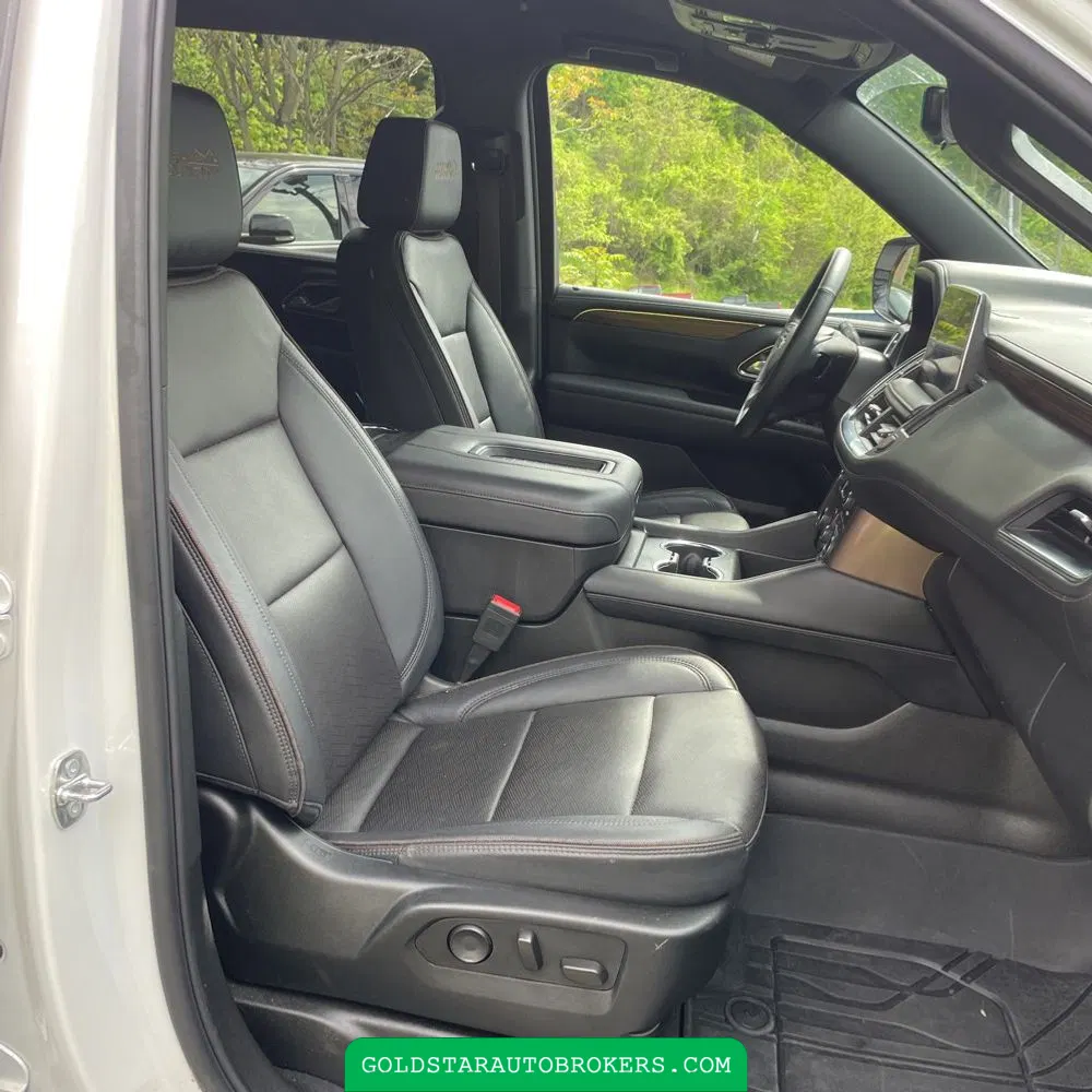 2023 Chevrolet Suburban High Country