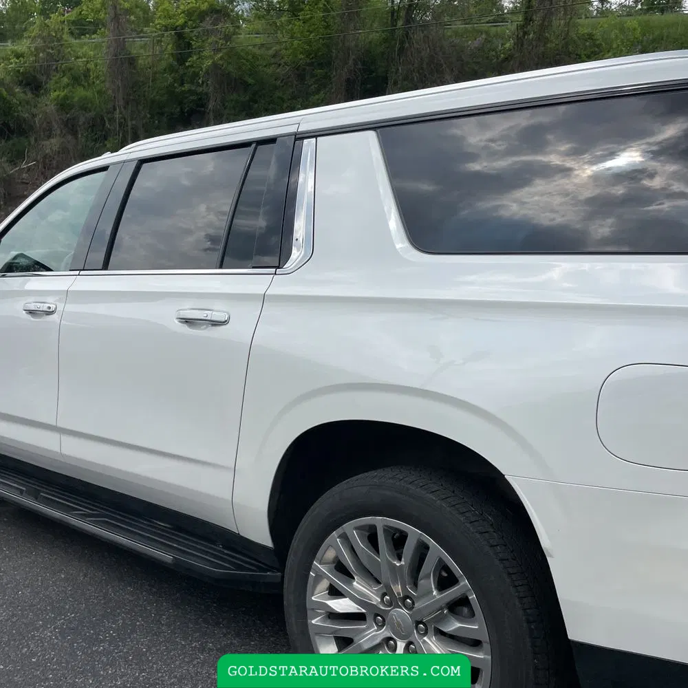 2023 Chevrolet Suburban High Country