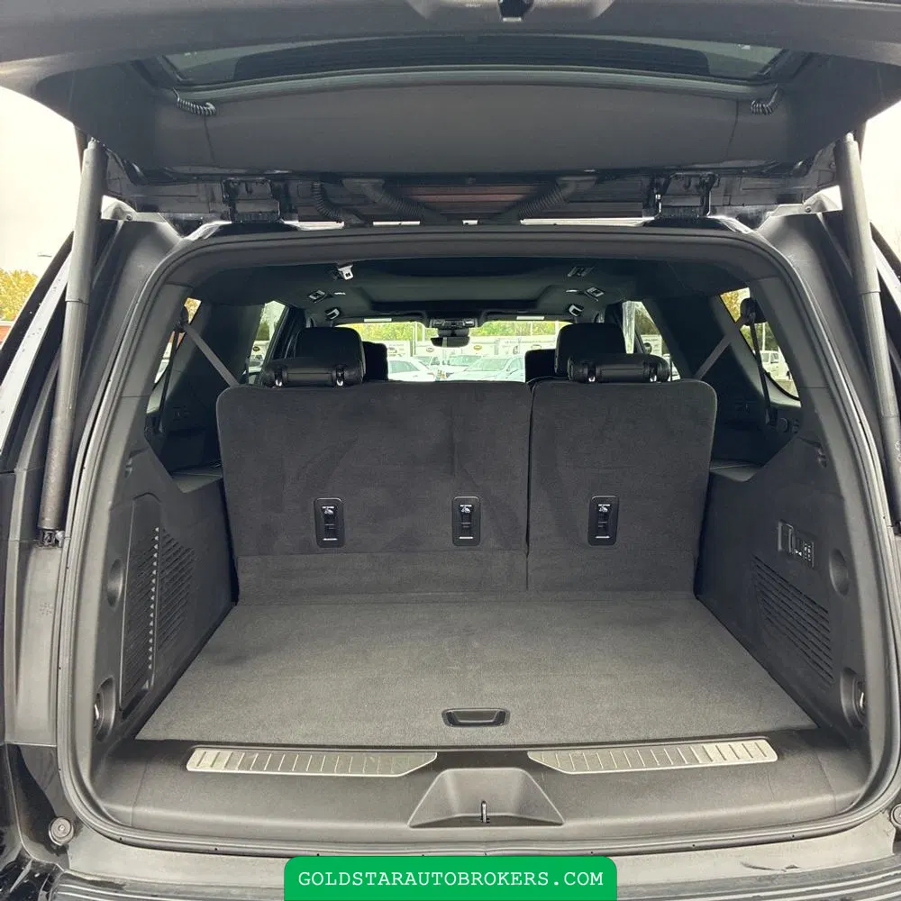 2024 Chevrolet Suburban High Country