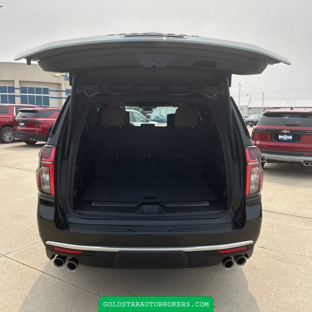 2024 Chevrolet Suburban High Country