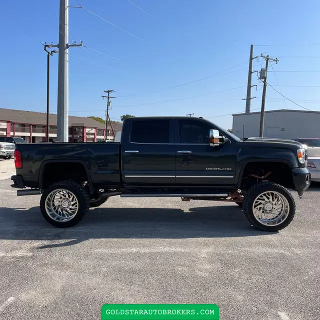 2018 GMC Sierra 2500HD Denali