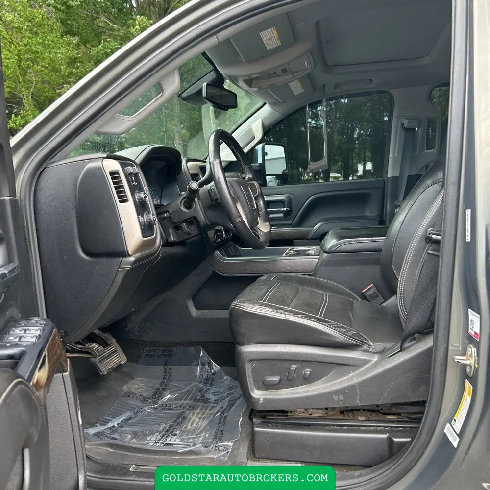 2017 GMC Sierra 2500HD Denali