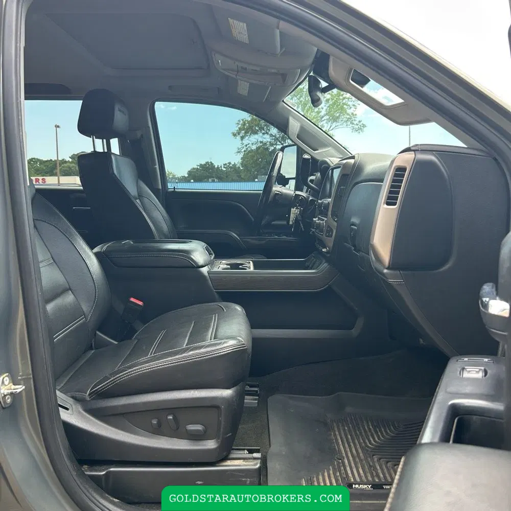 2017 GMC Sierra 2500HD Denali