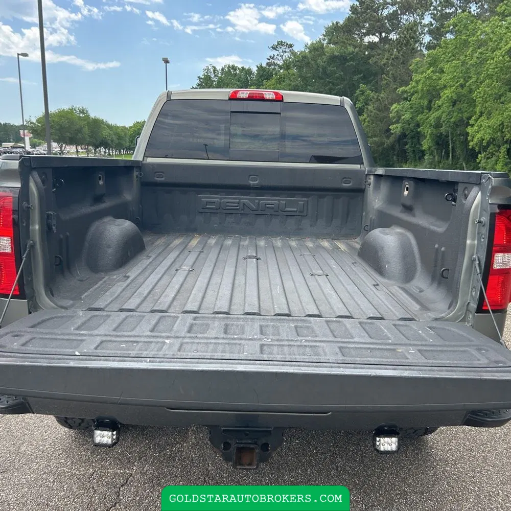 2017 GMC Sierra 2500HD Denali