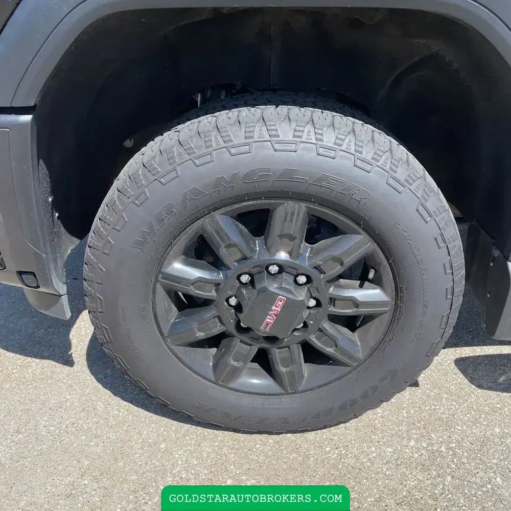 2024 GMC Sierra 2500 AT4