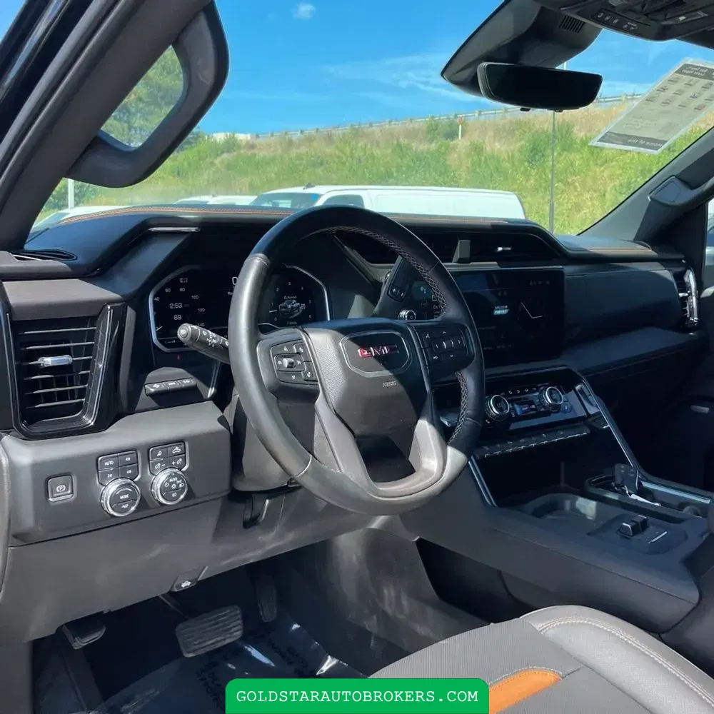 2024 GMC Sierra 2500 AT4