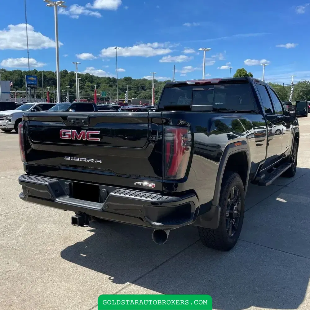 2024 GMC Sierra 2500 AT4