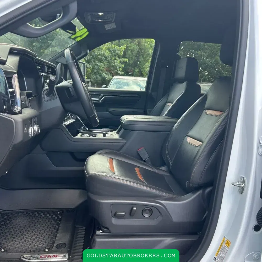 2024 GMC Sierra 2500 AT4