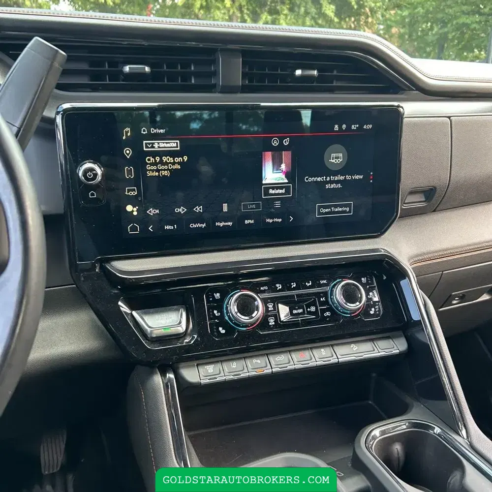 2024 GMC Sierra 2500 AT4