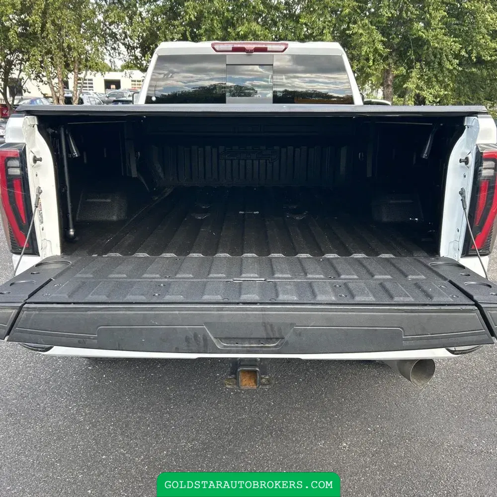 2024 GMC Sierra 2500 AT4