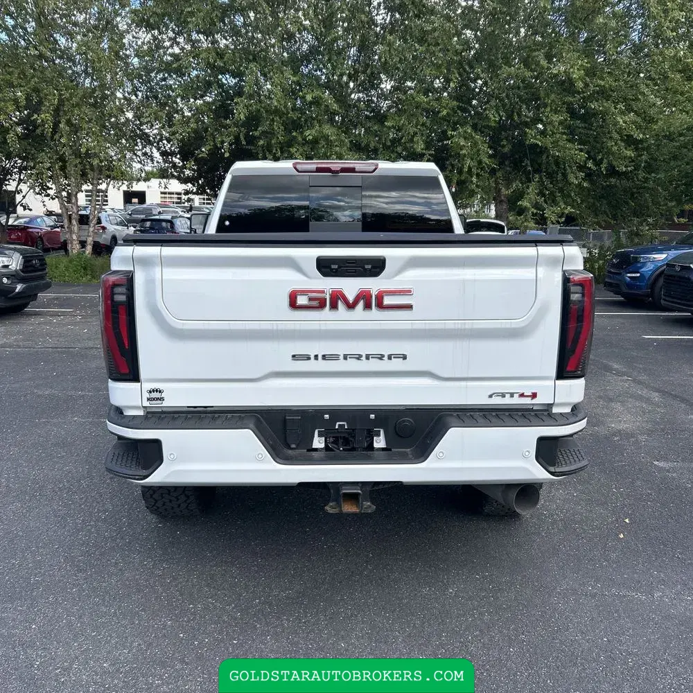 2024 GMC Sierra 2500 AT4