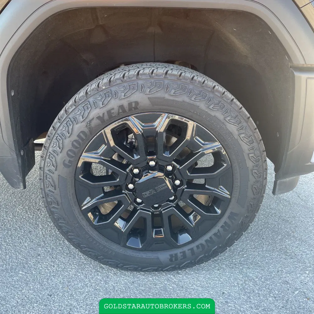 2024 GMC Sierra 2500 SLT