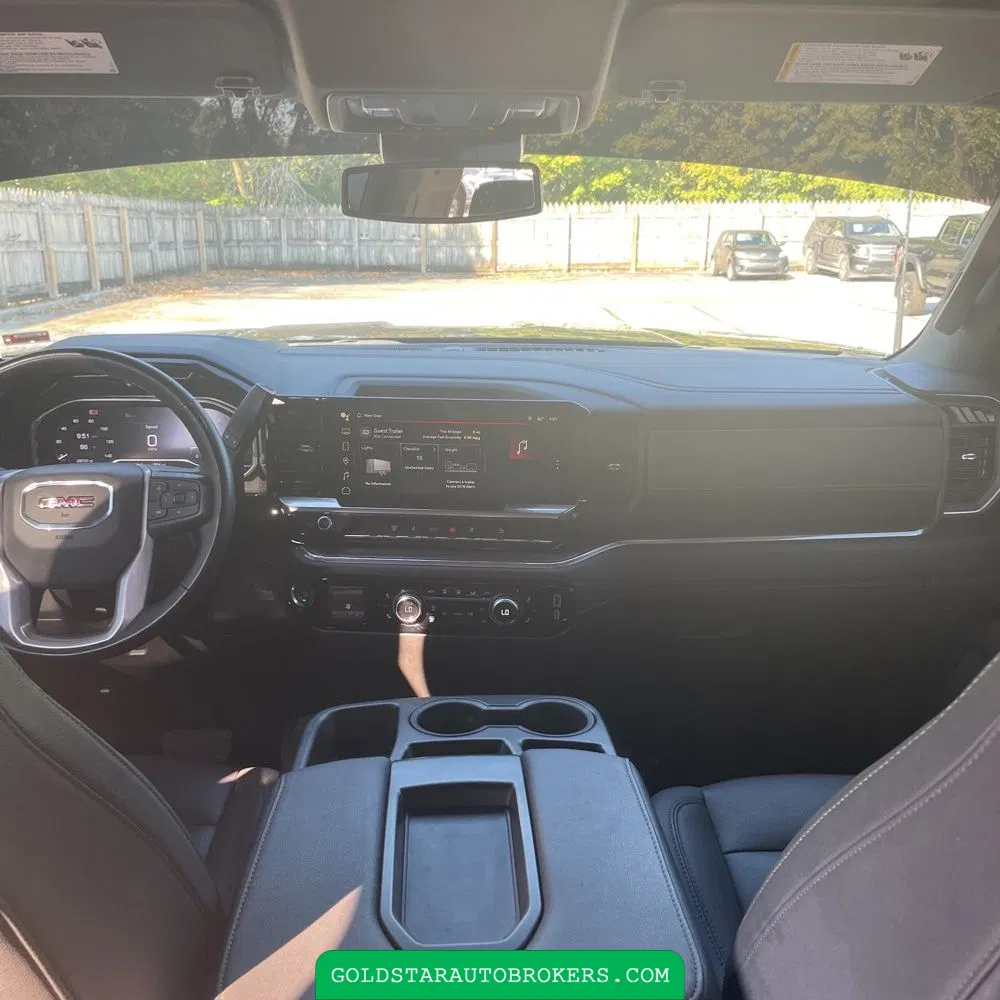 2024 GMC Sierra 2500 SLT