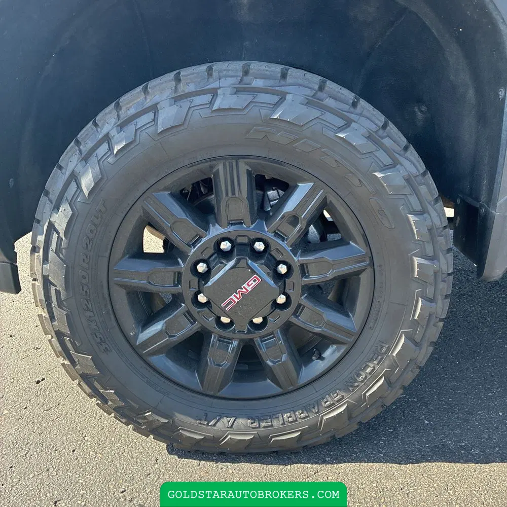2024 GMC Sierra 2500HD AT4
