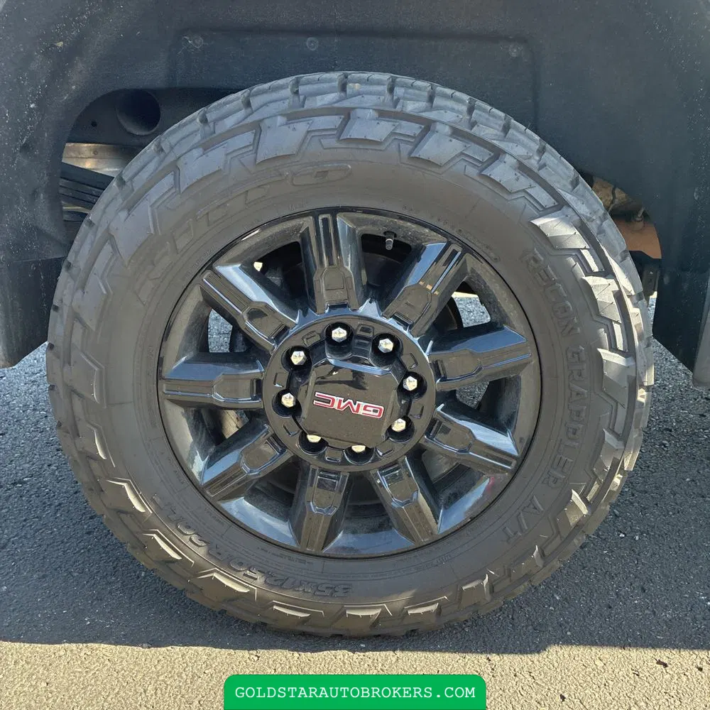 2024 GMC Sierra 2500HD AT4