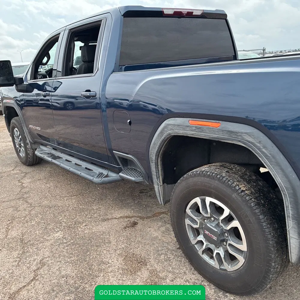 2022 GMC Sierra 2500HD AT4