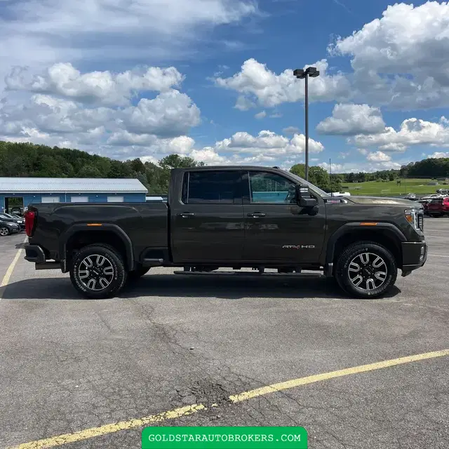 2023 GMC Sierra 2500HD AT4