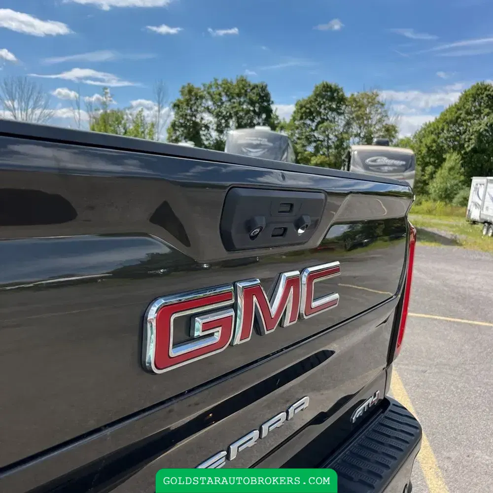 2023 GMC Sierra 2500HD AT4
