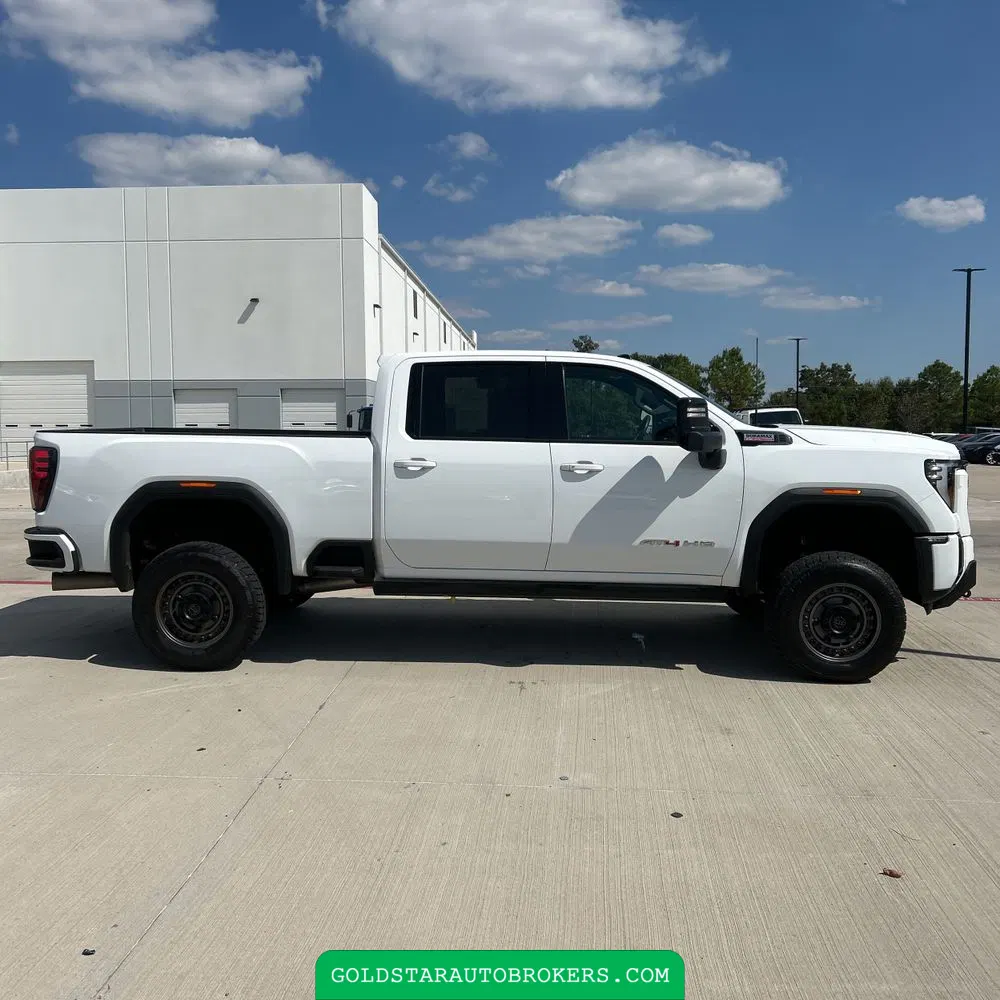 2024 GMC Sierra 2500HD AT4