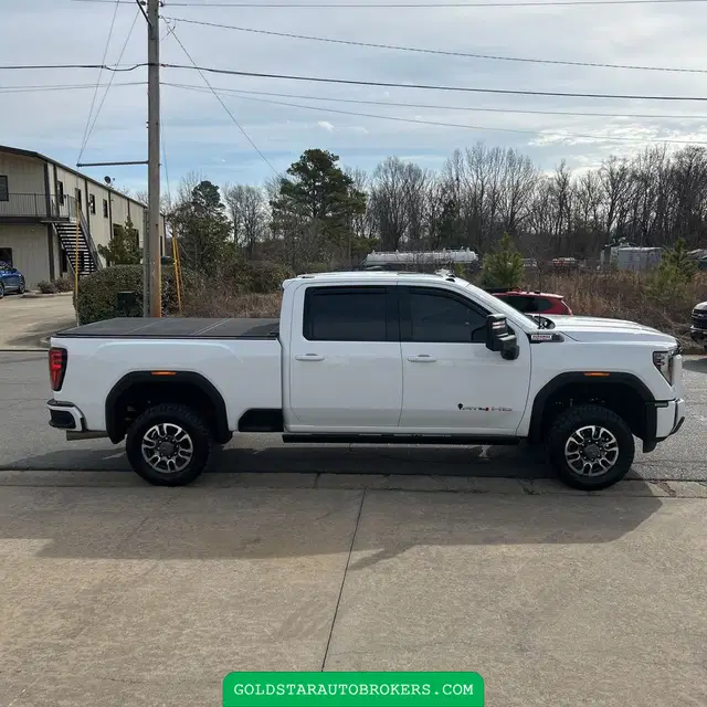 2024 GMC Sierra 2500HD AT4