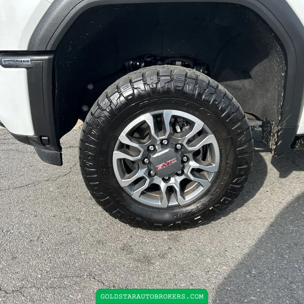 2024 GMC Sierra 2500HD AT4