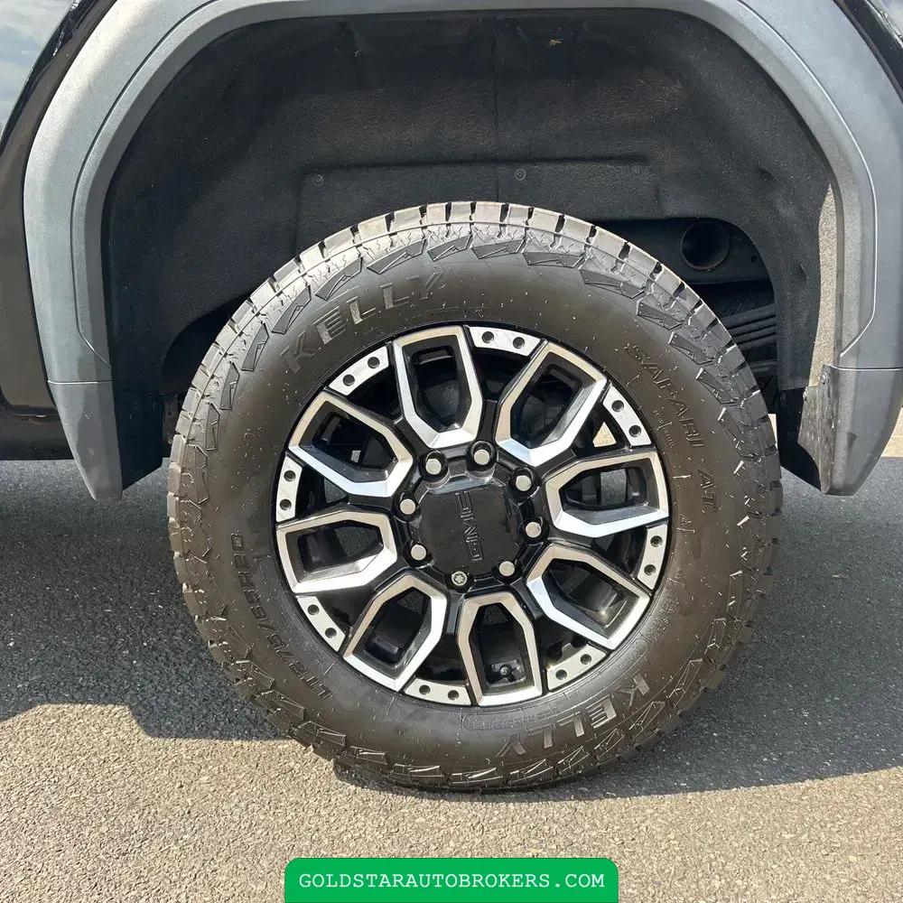 2023 GMC Sierra 2500HD AT4