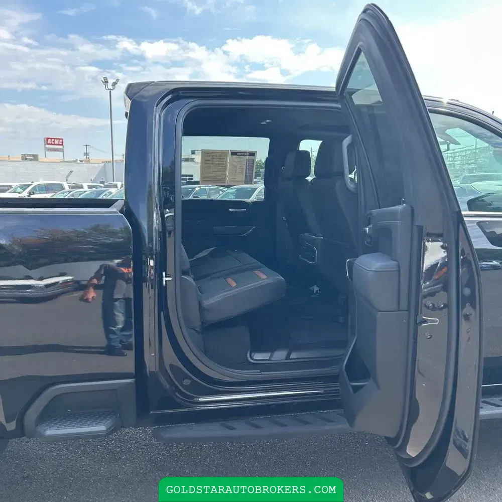 2023 GMC Sierra 2500HD AT4