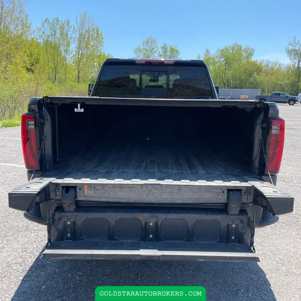 2024 GMC Sierra 2500HD Denali