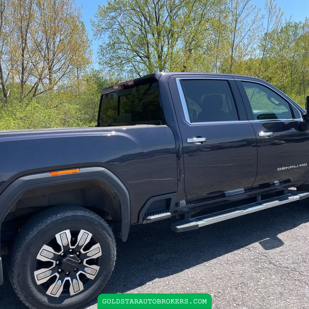 2024 GMC Sierra 2500HD Denali
