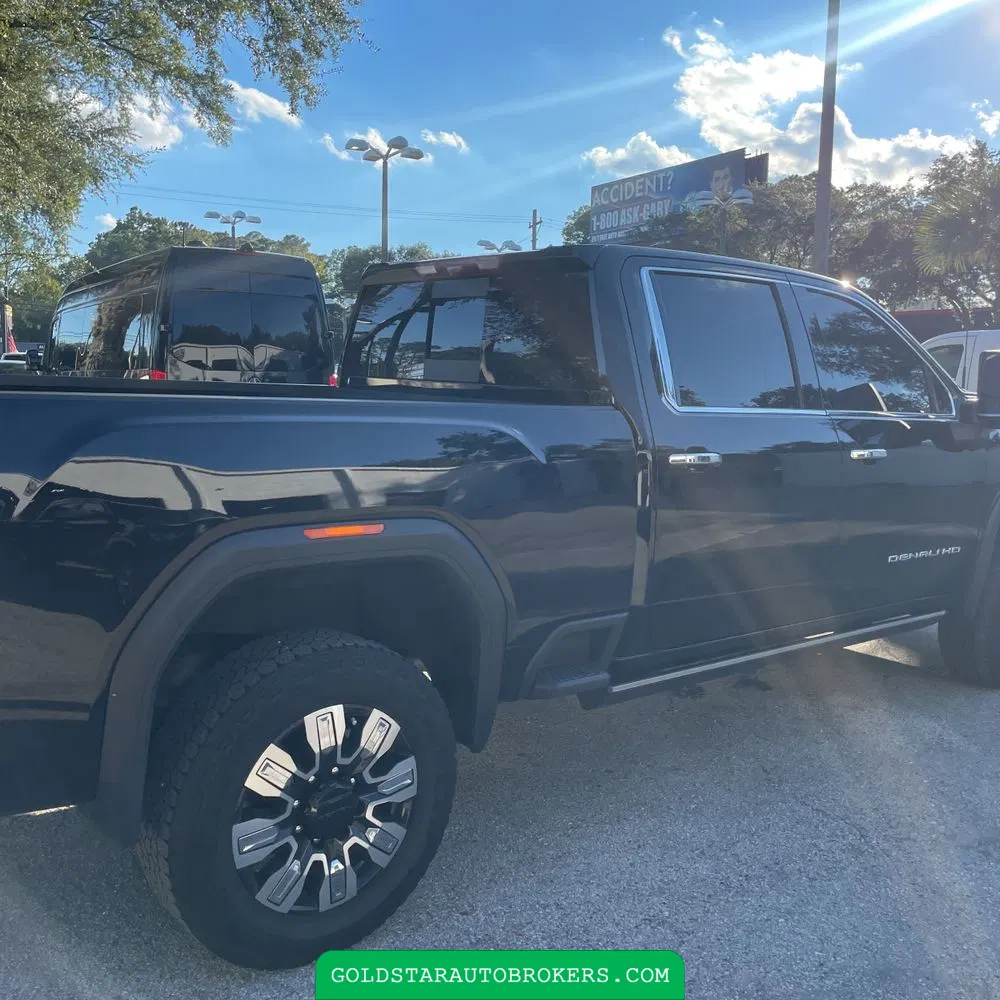 2024 GMC Sierra 2500 Denali
