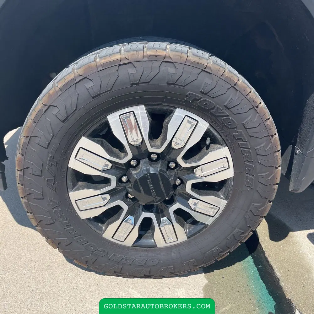 2024 GMC Sierra 2500HD Denali