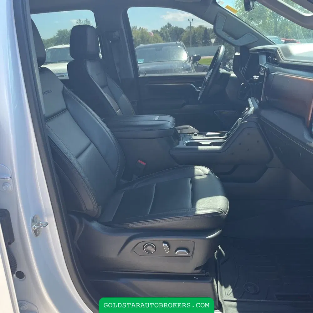2024 GMC Sierra 2500HD Denali