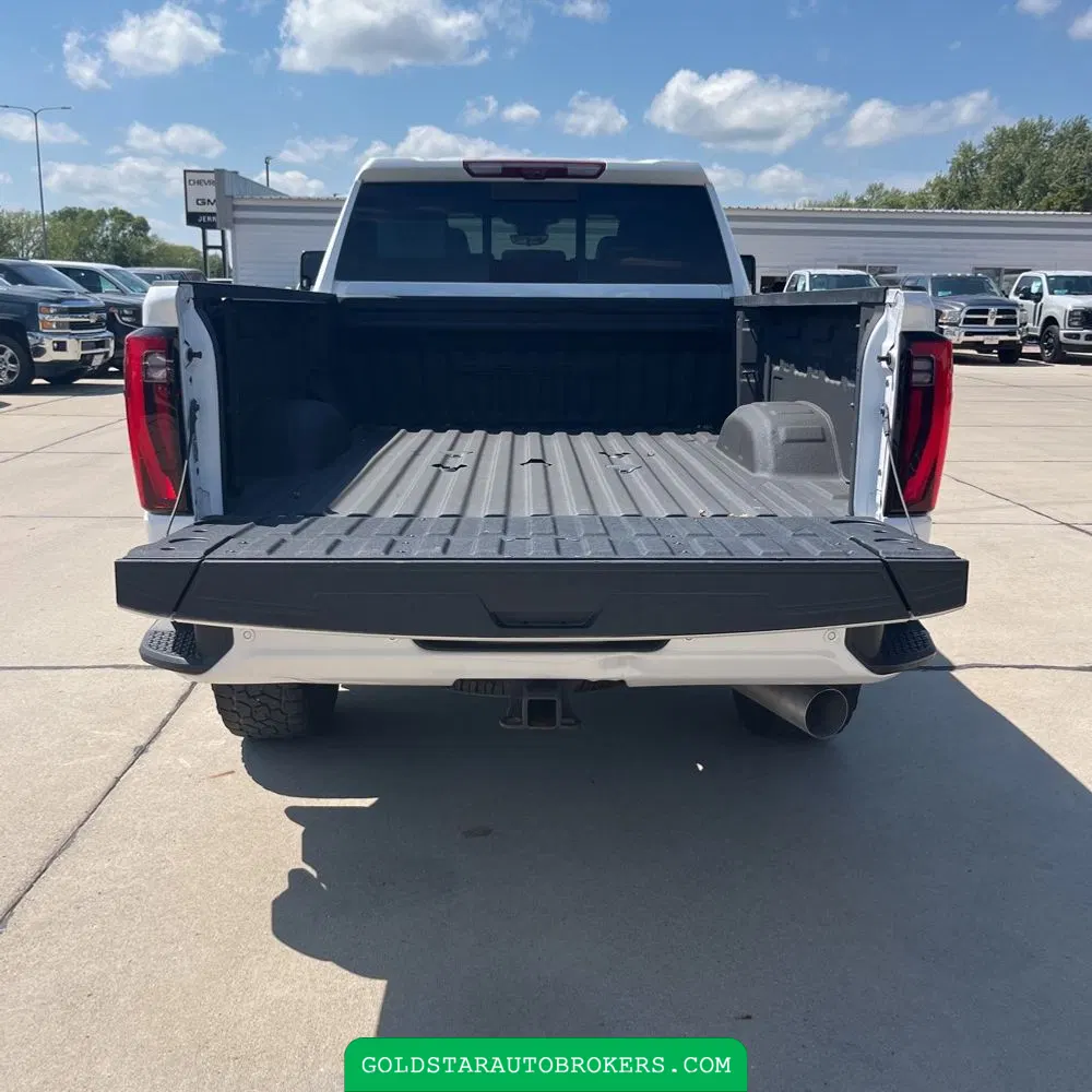 2024 GMC Sierra 2500HD Denali