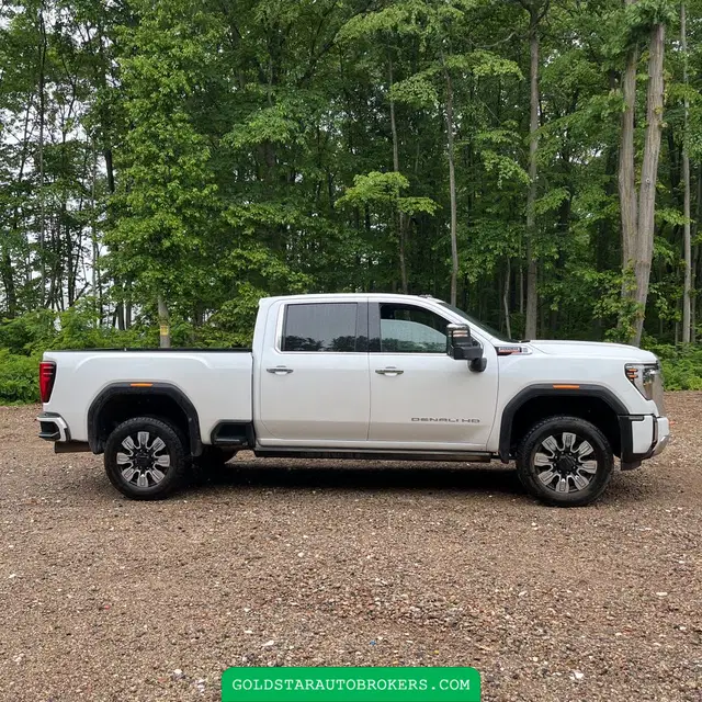 2024 GMC Sierra 2500HD Denali
