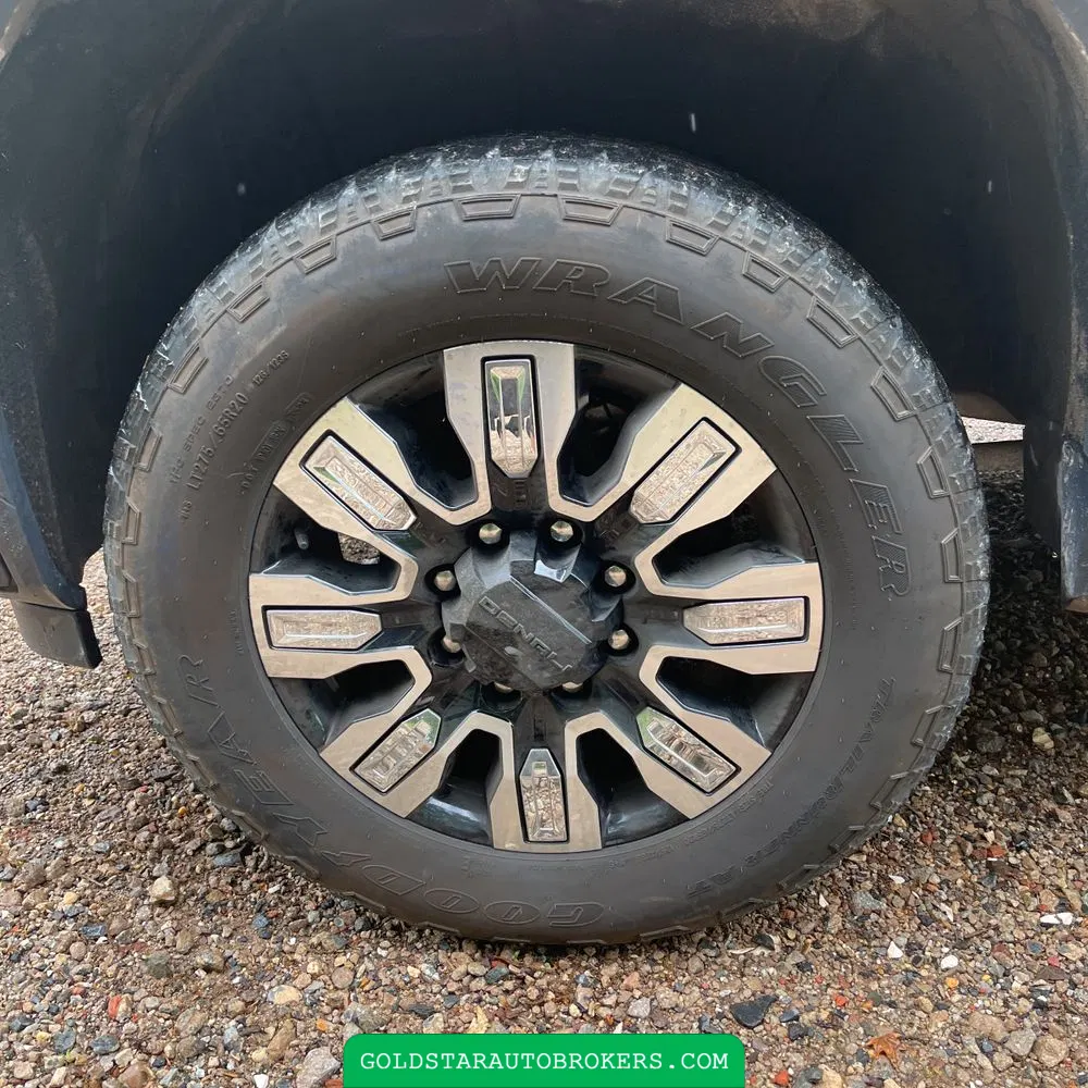 2024 GMC Sierra 2500HD Denali