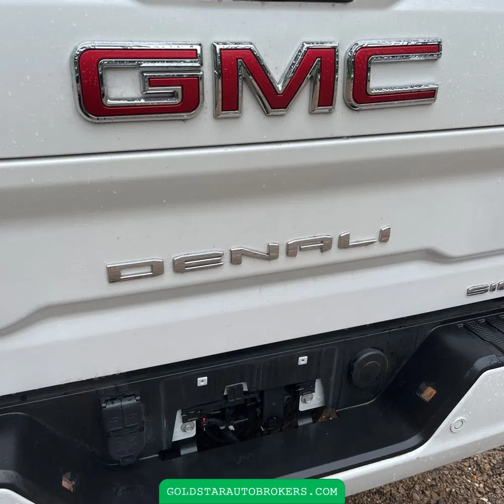 2024 GMC Sierra 2500HD Denali