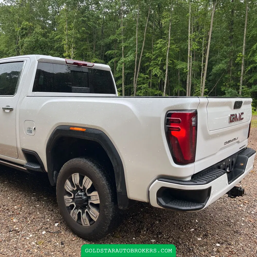 2024 GMC Sierra 2500HD Denali