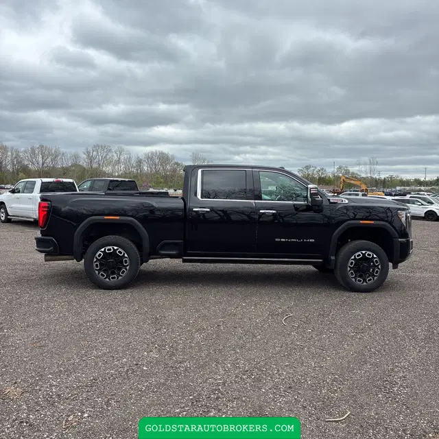 2024 GMC Sierra 2500 Denali