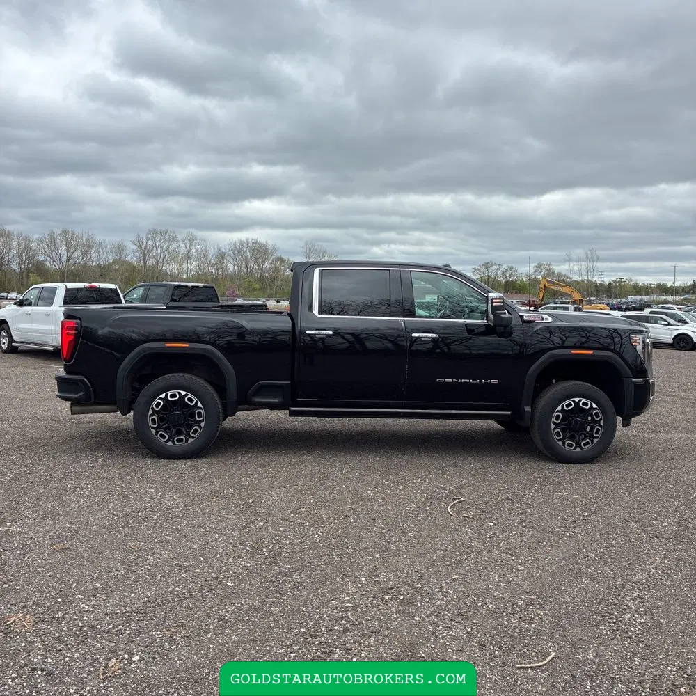 2024 GMC Sierra 2500 Denali