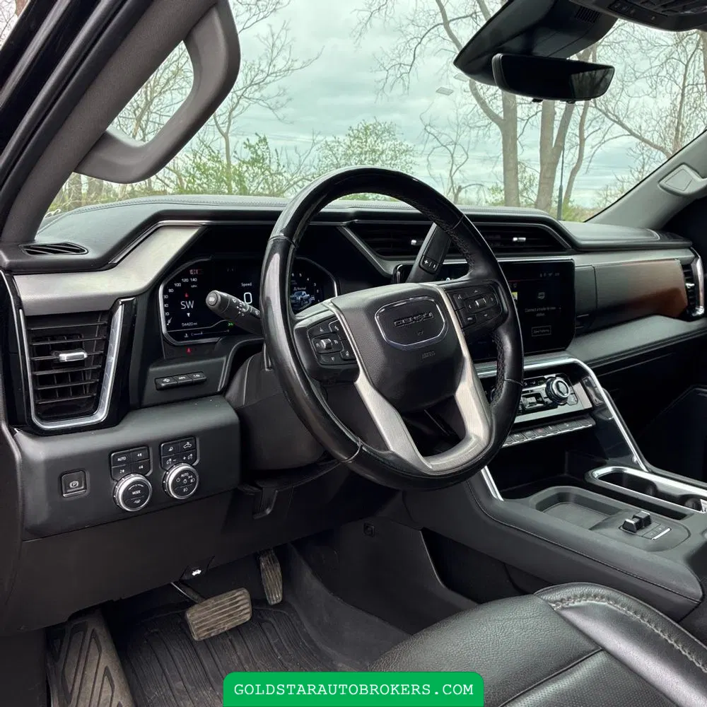 2024 GMC Sierra 2500 Denali