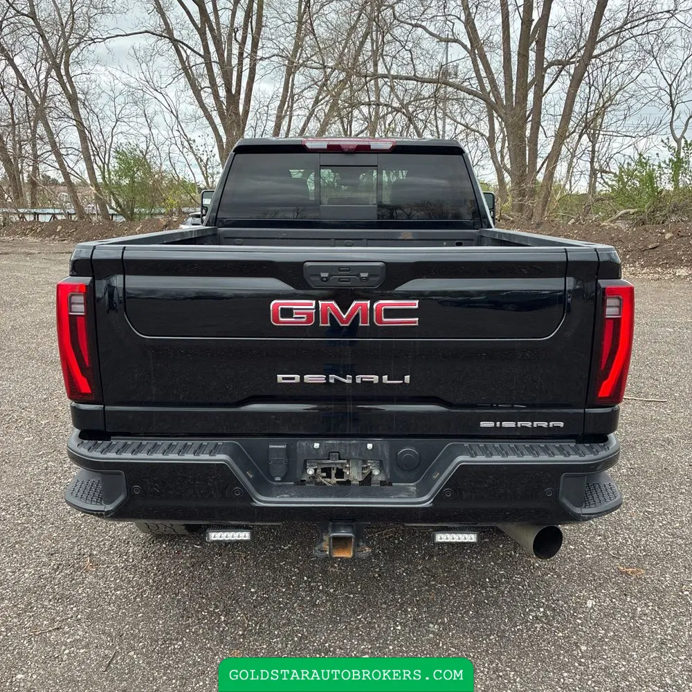 2024 GMC Sierra 2500 Denali